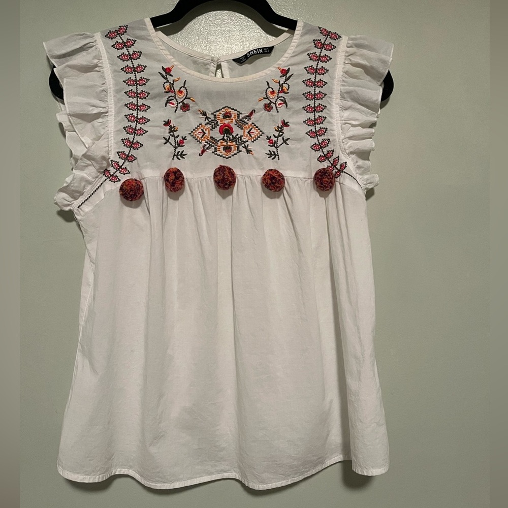 Embroidered Cotton Top with Pompoms - size small